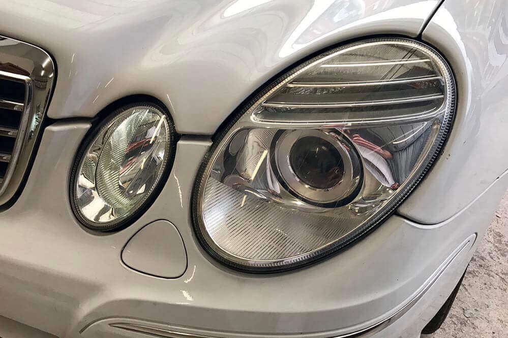 Mercedes E300 headlights restoration